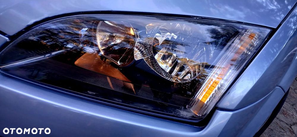 Ford Focus 1.6 TDCi Ambiente - 19