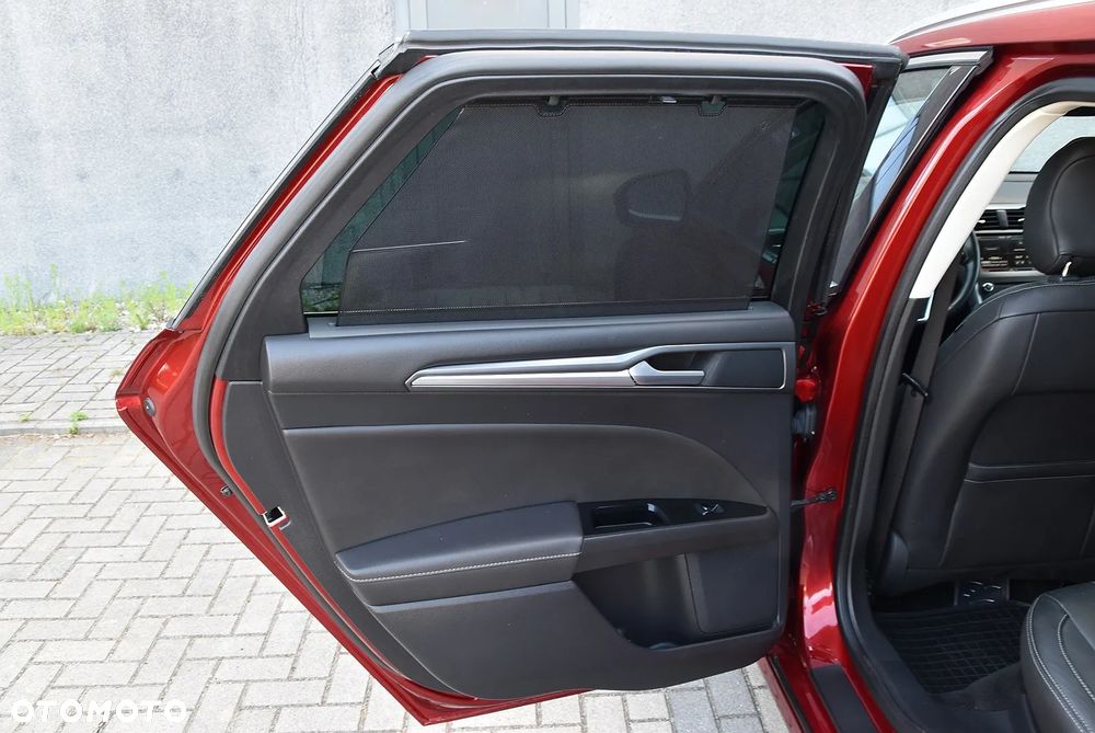 Ford Mondeo - 14