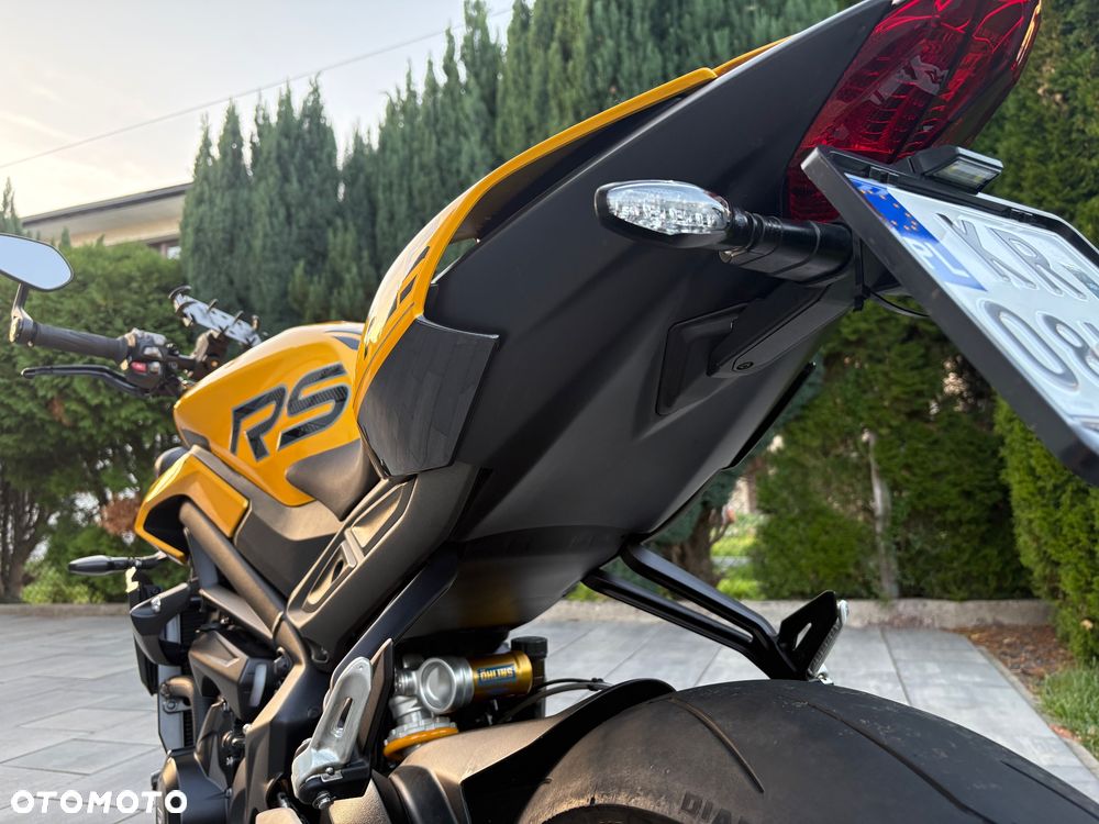Triumph Street Triple - 21