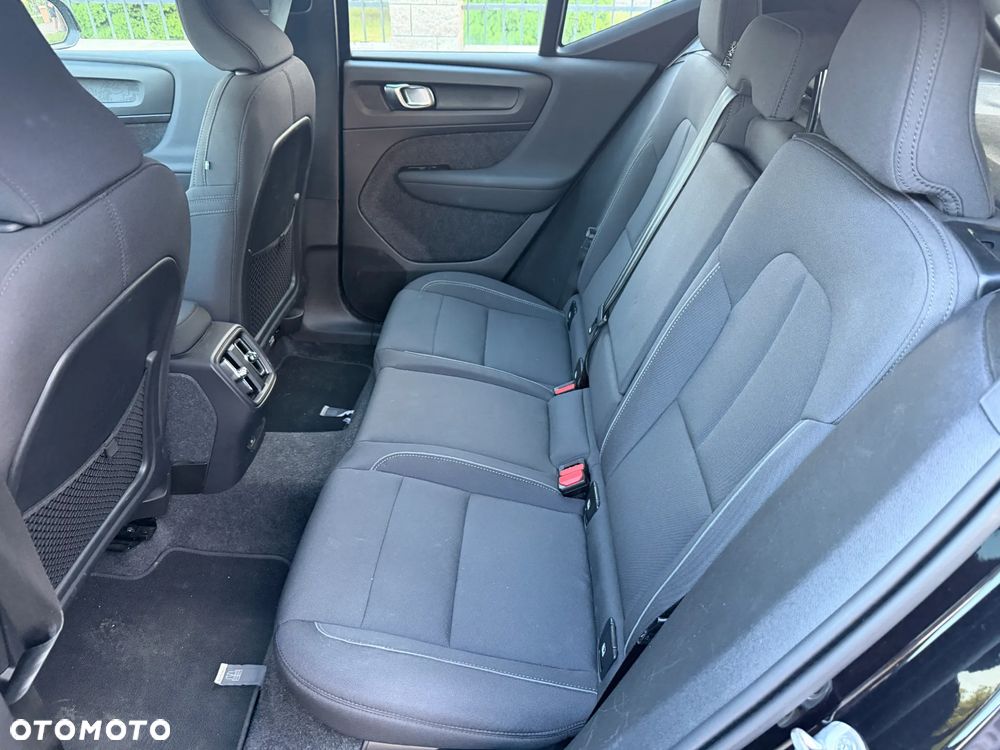 Volvo XC 40 Recharge 69 kWh Single Motor RWD Core - 21