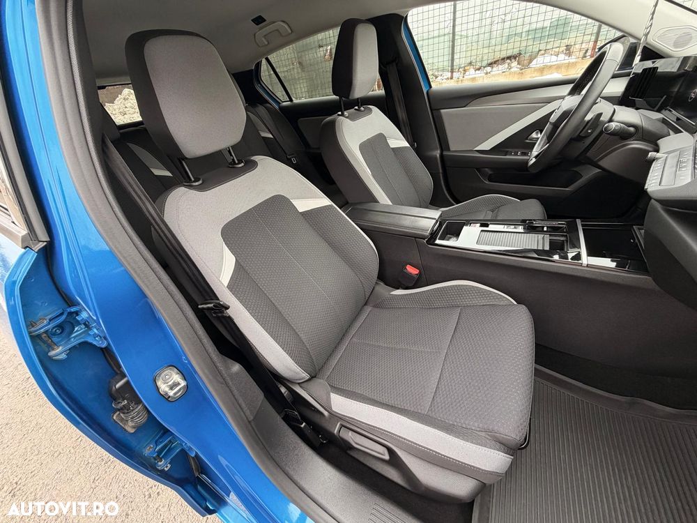 Opel Astra 1.2L Turbo Start/Stop AT8 Elegance - 8