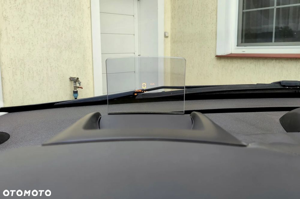 Peugeot 3008 1.6 Premium - 11