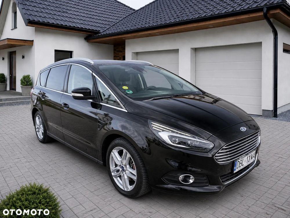Ford S-Max 2.0 TDCi 4WD Titanium PowerShift - 7