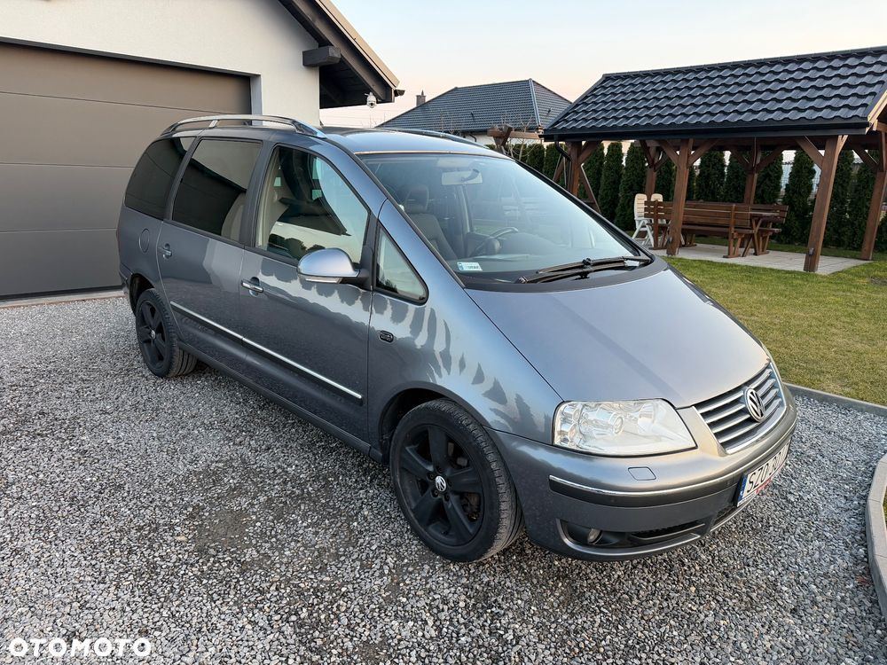 Volkswagen Sharan 2.0 TDI DPF Exclusive Edition - 2