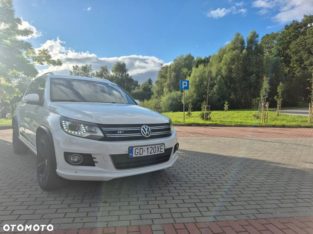 Volkswagen Tiguan 2.0 TDI 4Mot Perfectline R-Style DSG - 9
