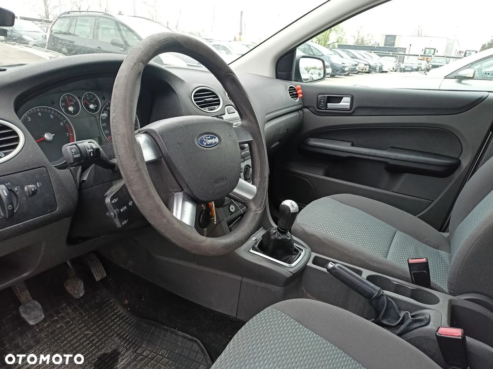 Ford Focus - 7