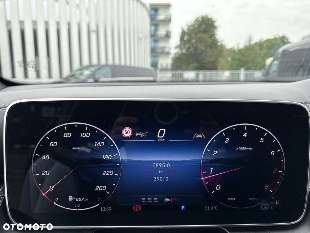 Mercedes-Benz GLC - 13
