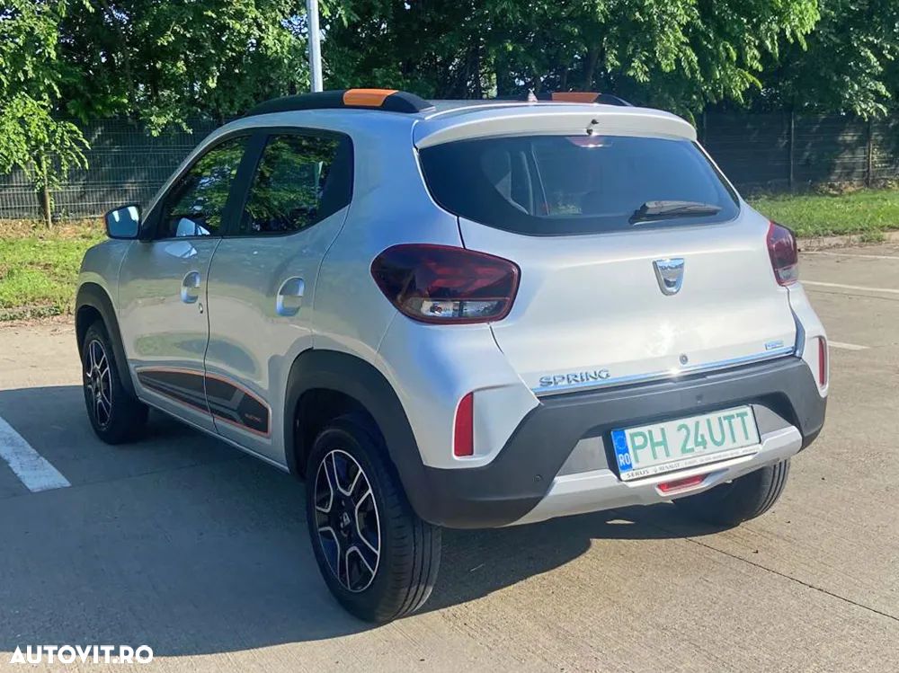 Dacia Spring Comfort Plus - 12