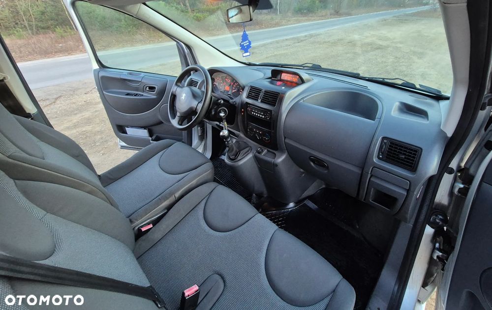 Peugeot Expert - 18