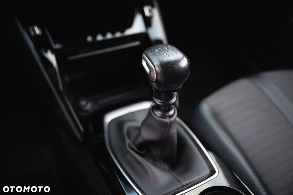 Peugeot 208 1.2 PureTech Allure S&S - 34