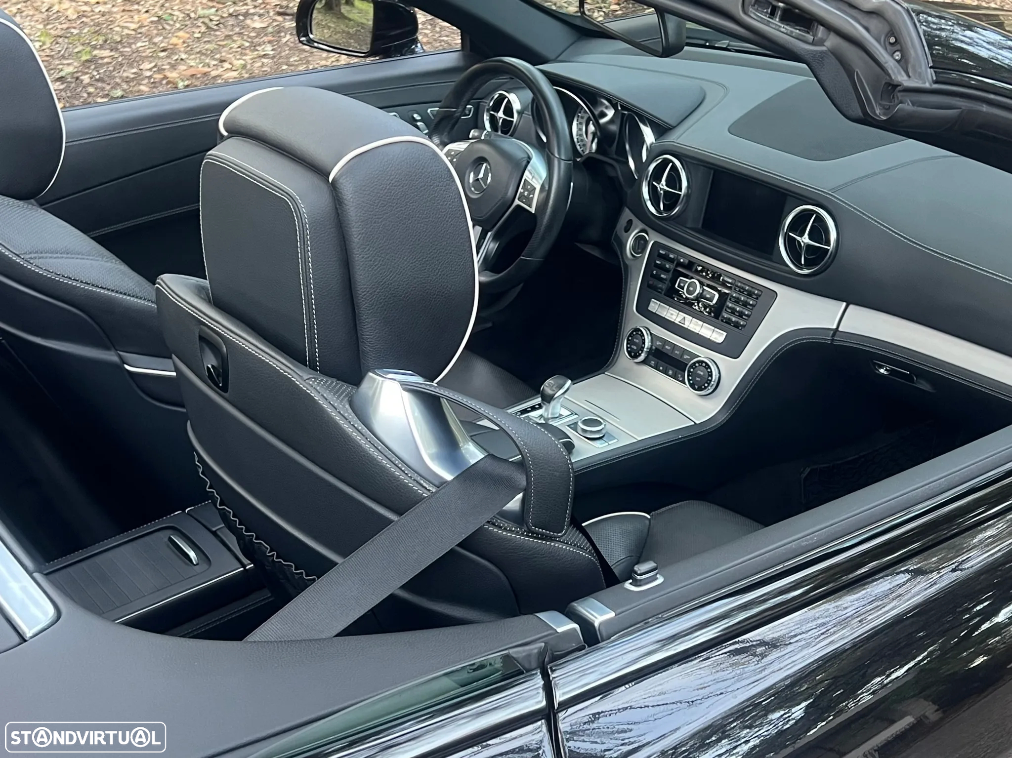 Mercedes-Benz SL 350 7G-TRONIC - 17