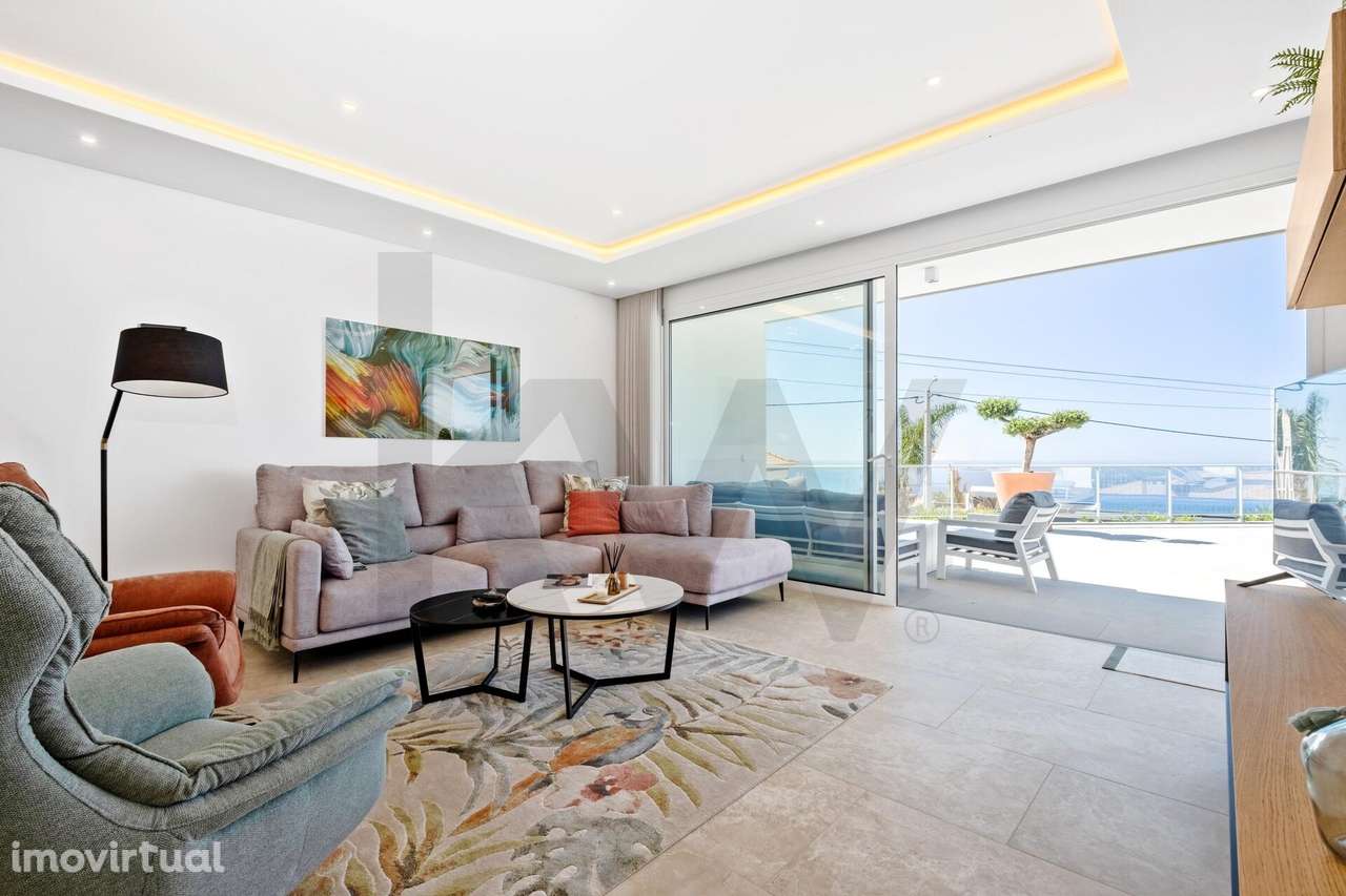 Moradia T3 Térrea - Contemporânea com Piscina, e Vista Mar Panorâmica - Grande imagem: 2/55