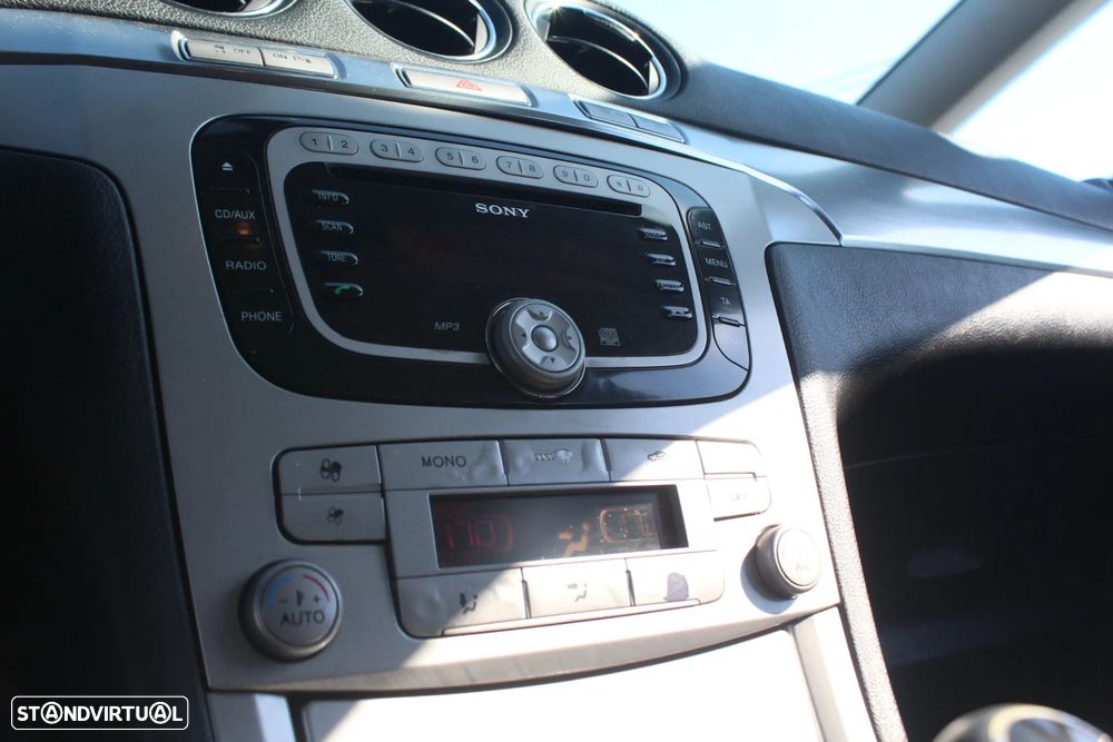 Ford S-Max 1.8 TDCi Titanium 7L - 49