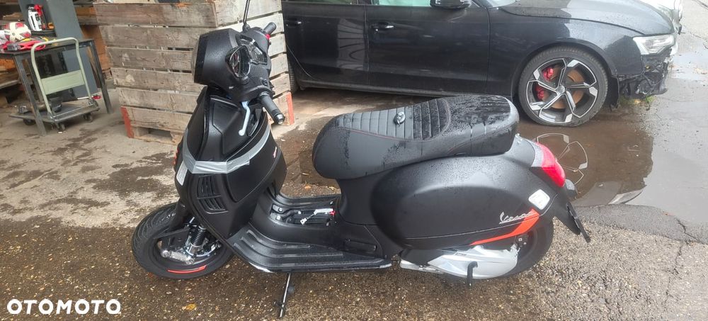 Vespa GTS - 11