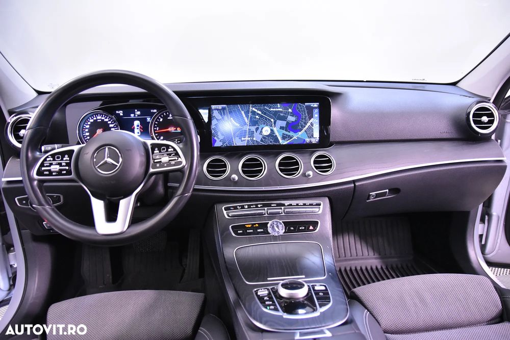 Mercedes-Benz E 200 d Aut. - 9