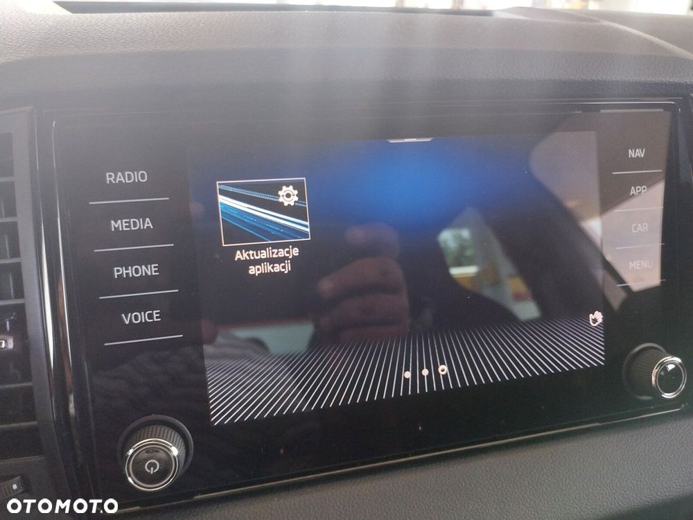 Skoda Karoq 1.5 TSI ACT Sportline DSG - 21