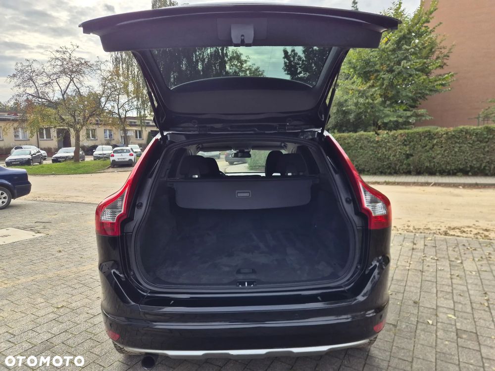 Volvo XC 60 D3 Momentum - 22