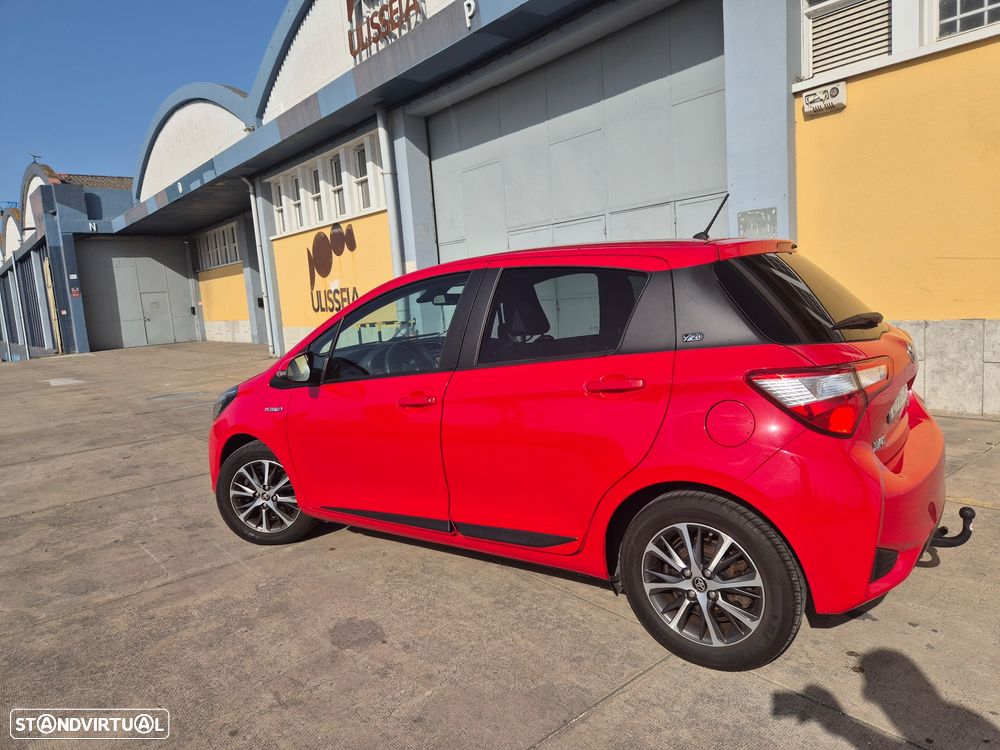 Toyota Yaris 1.5 HSD Comfort +P.Style+Navi - 8