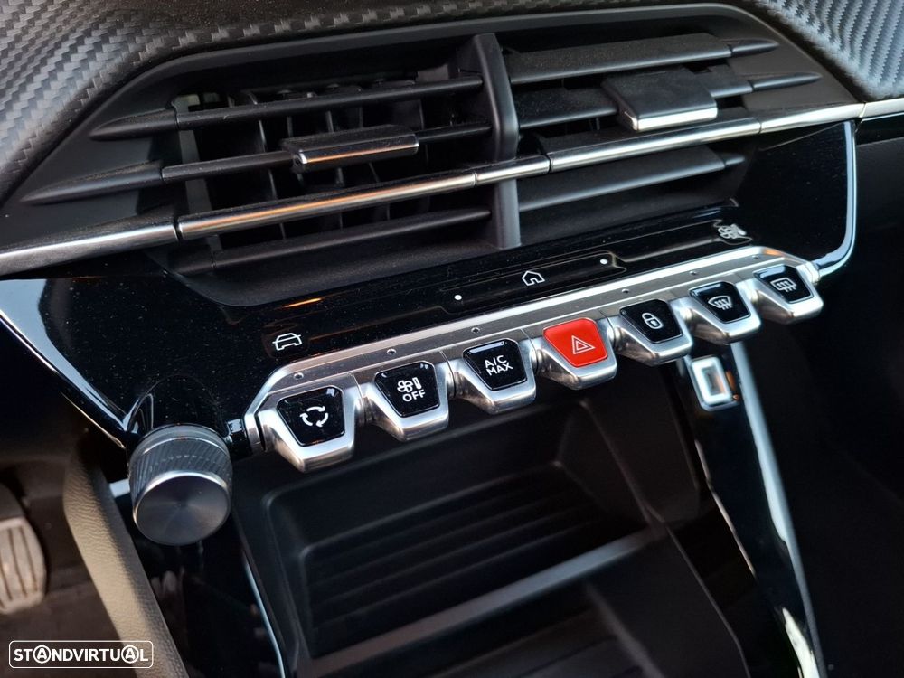 Peugeot 2008 1.2 PureTech Style - 19