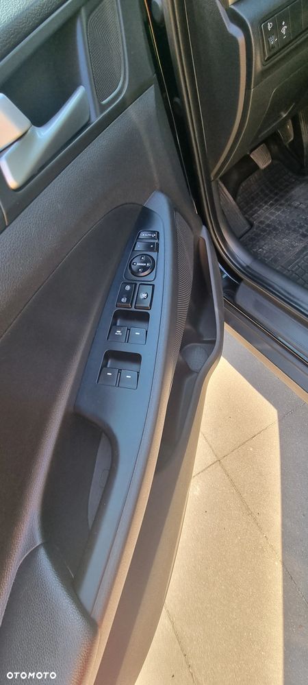 Hyundai Tucson 1.6 GDI BlueDrive Comfort 2WD - 17