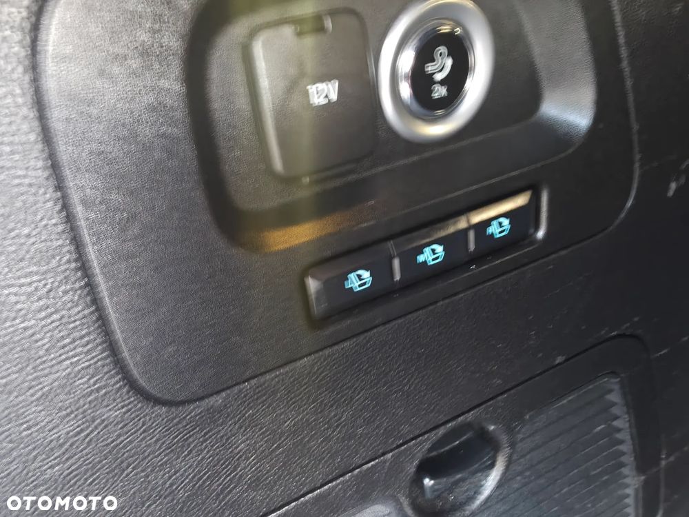 Ford S-Max 2.0 TDCi Titanium PowerShift - 12