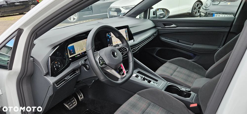 Volkswagen Golf VIII 2.0 TSI GTI DSG - 27