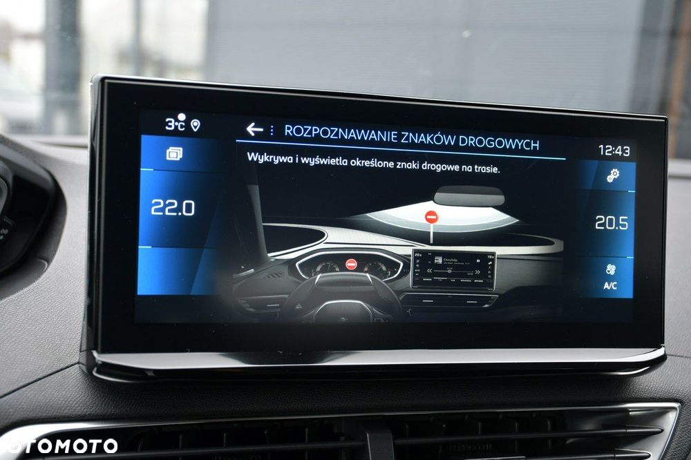 Peugeot 3008 1.2 PureTech Allure S&S - 24