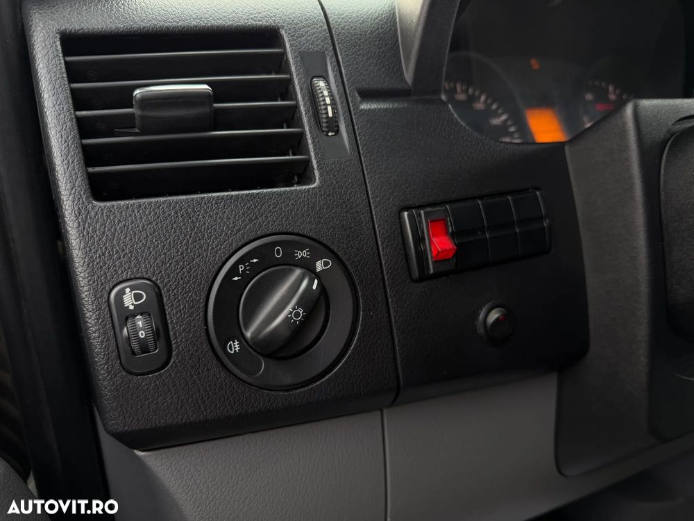 Mercedes-Benz SPRINTER 316 - 24