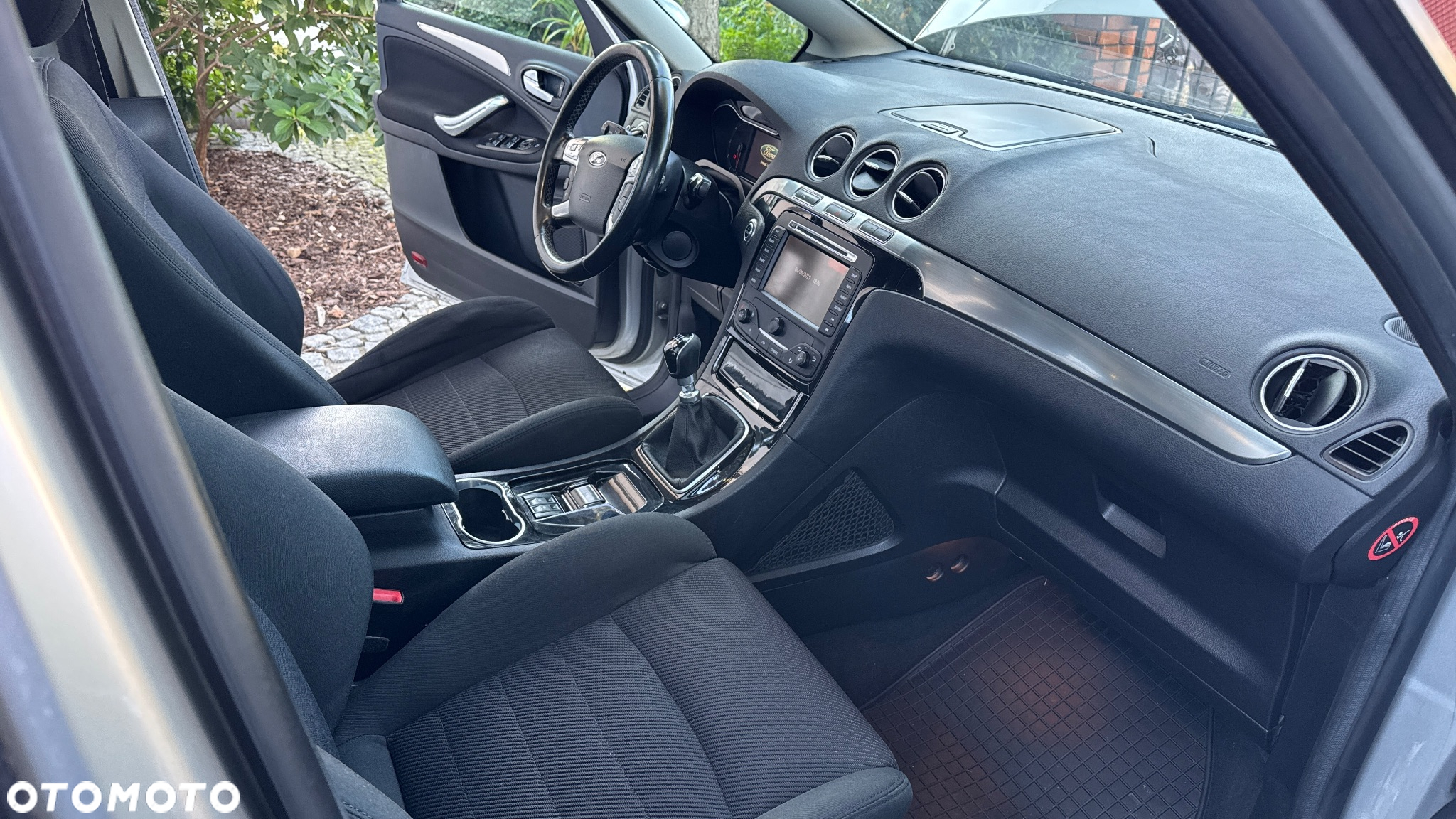 Ford S-Max 2.0 TDCi DPF Titanium X - 17