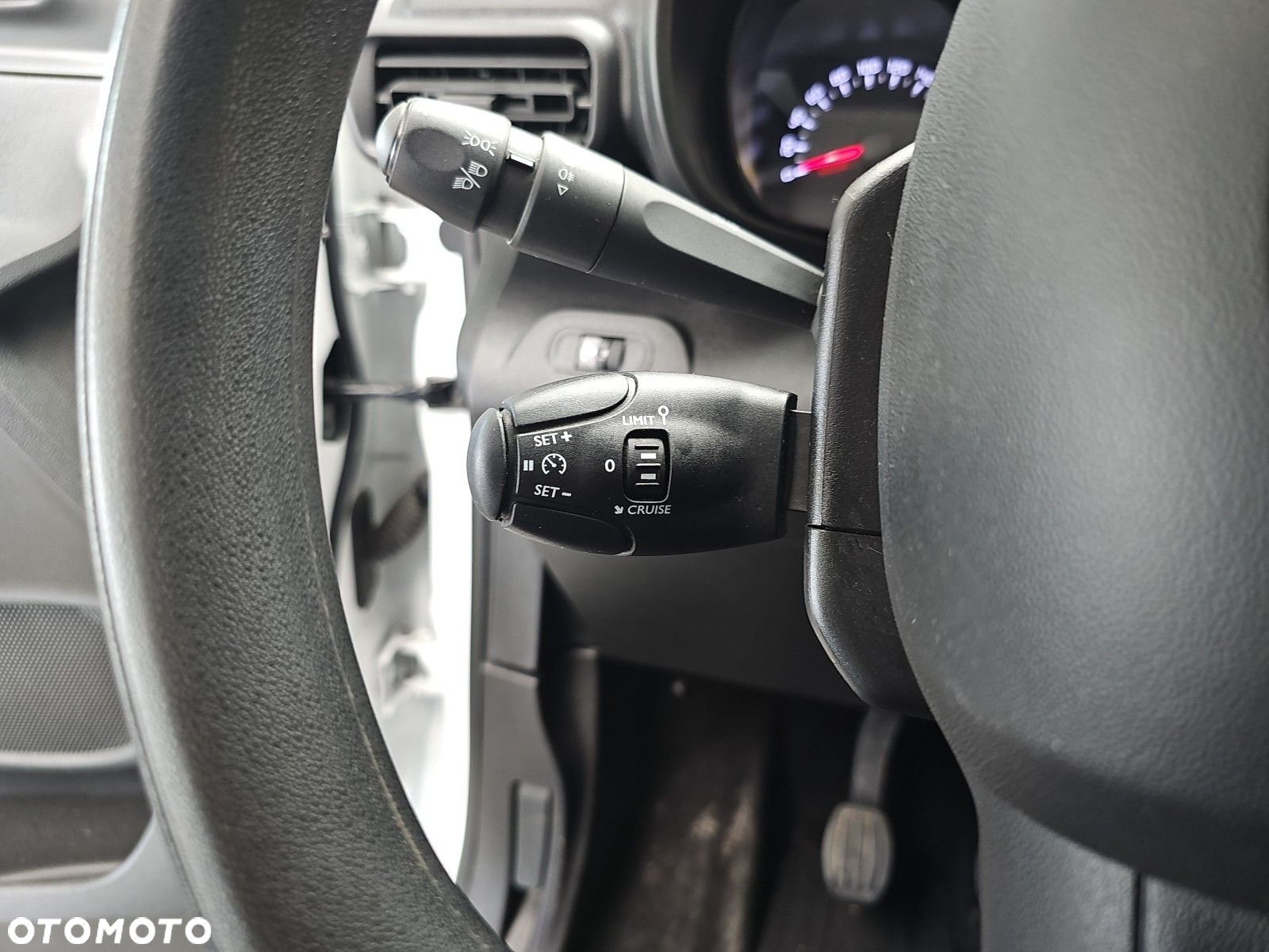 Toyota ProAce 2.3T 1.5 D-4D 75KM std Furgon Active - 14