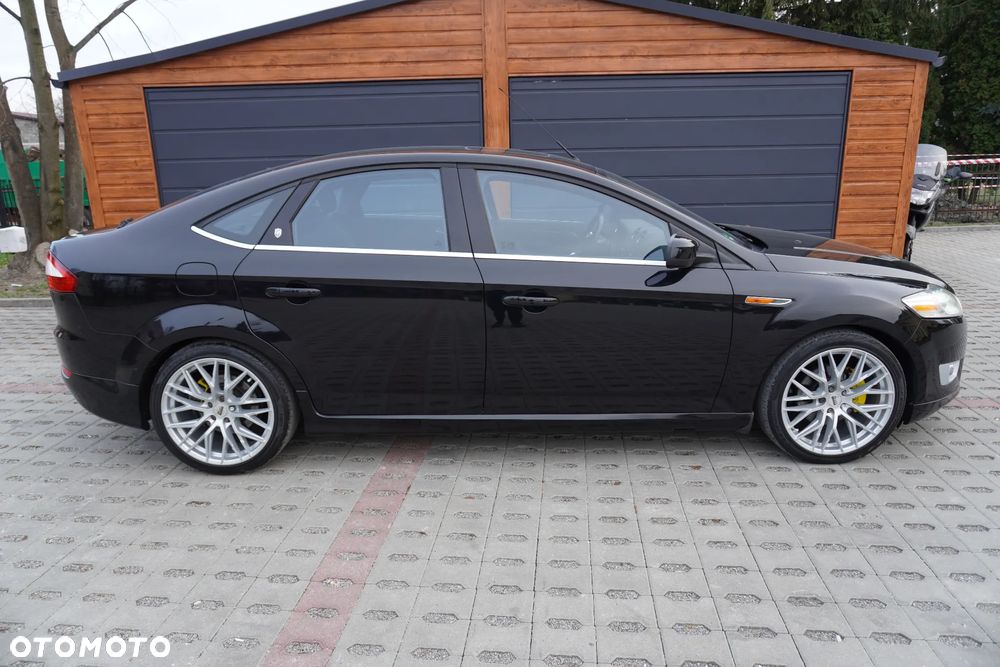 Ford Mondeo 2.5 Black Magic - 4