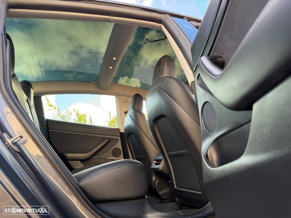 Tesla Model 3 Standard Range Plus RWD - 6