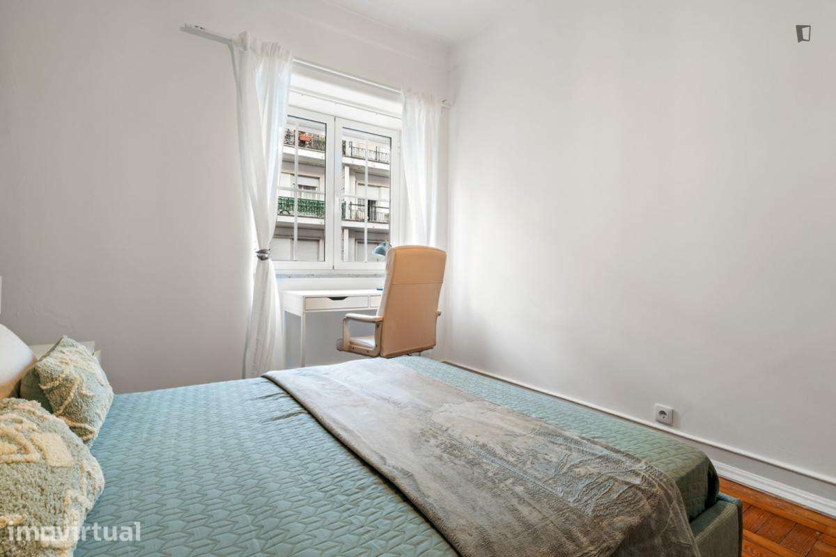 Quarto - localizado em Alvalade Lisbon - Grande imagem: 4/18