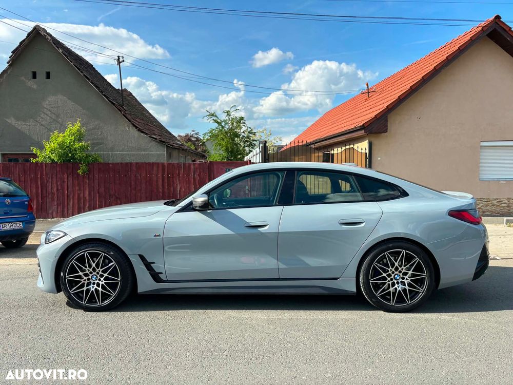 BMW M4 M440i xDrive - 12