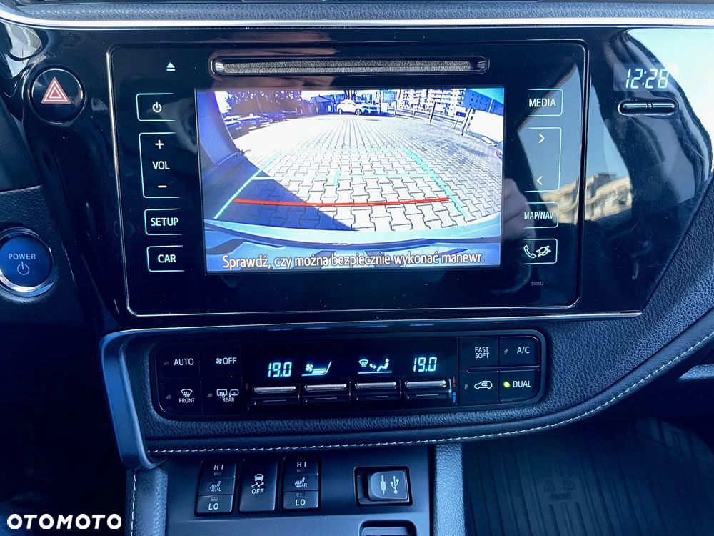 Toyota Auris - 7