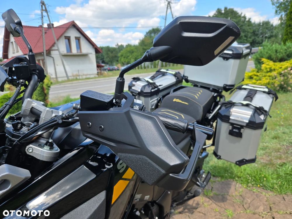 Suzuki V-STROM - 26