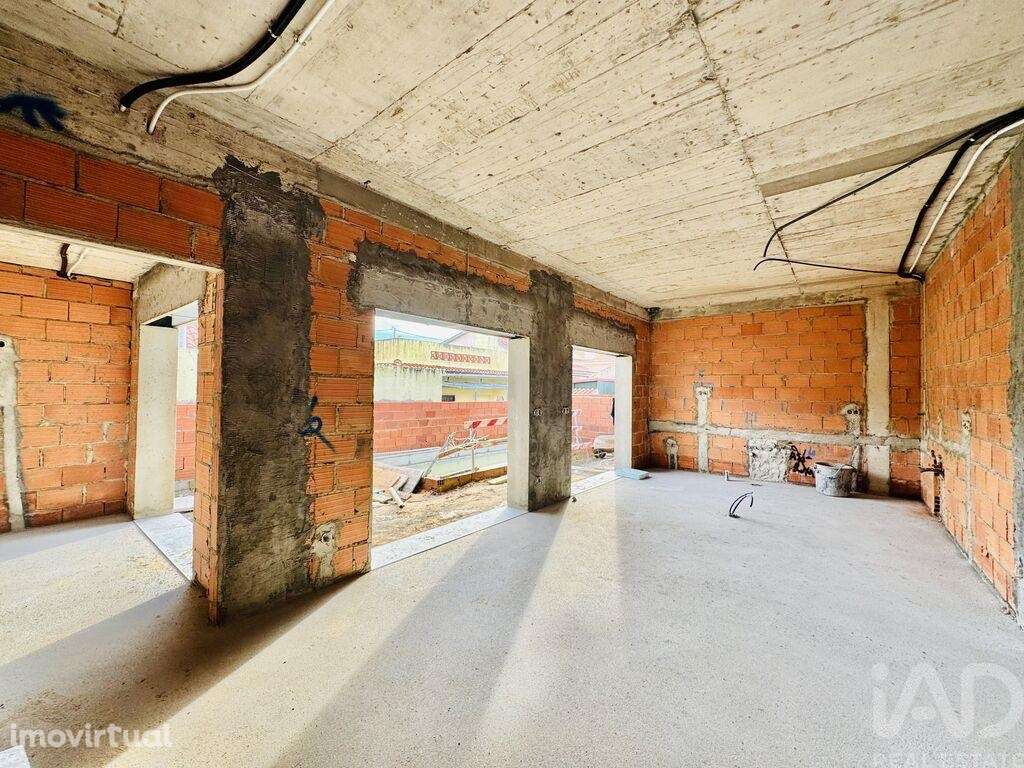 Casa / Villa T3 em Fernão Ferro de 143,00 m2 - Grande imagem: 2/7