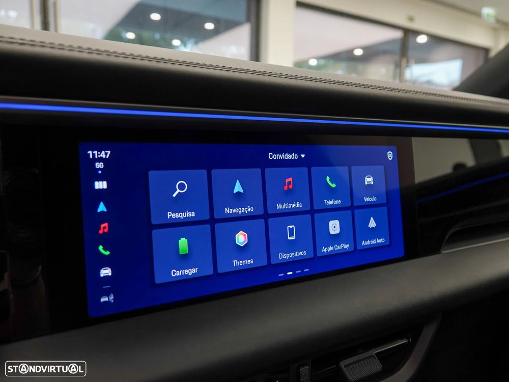 Porsche Macan Electric 4 - 25
