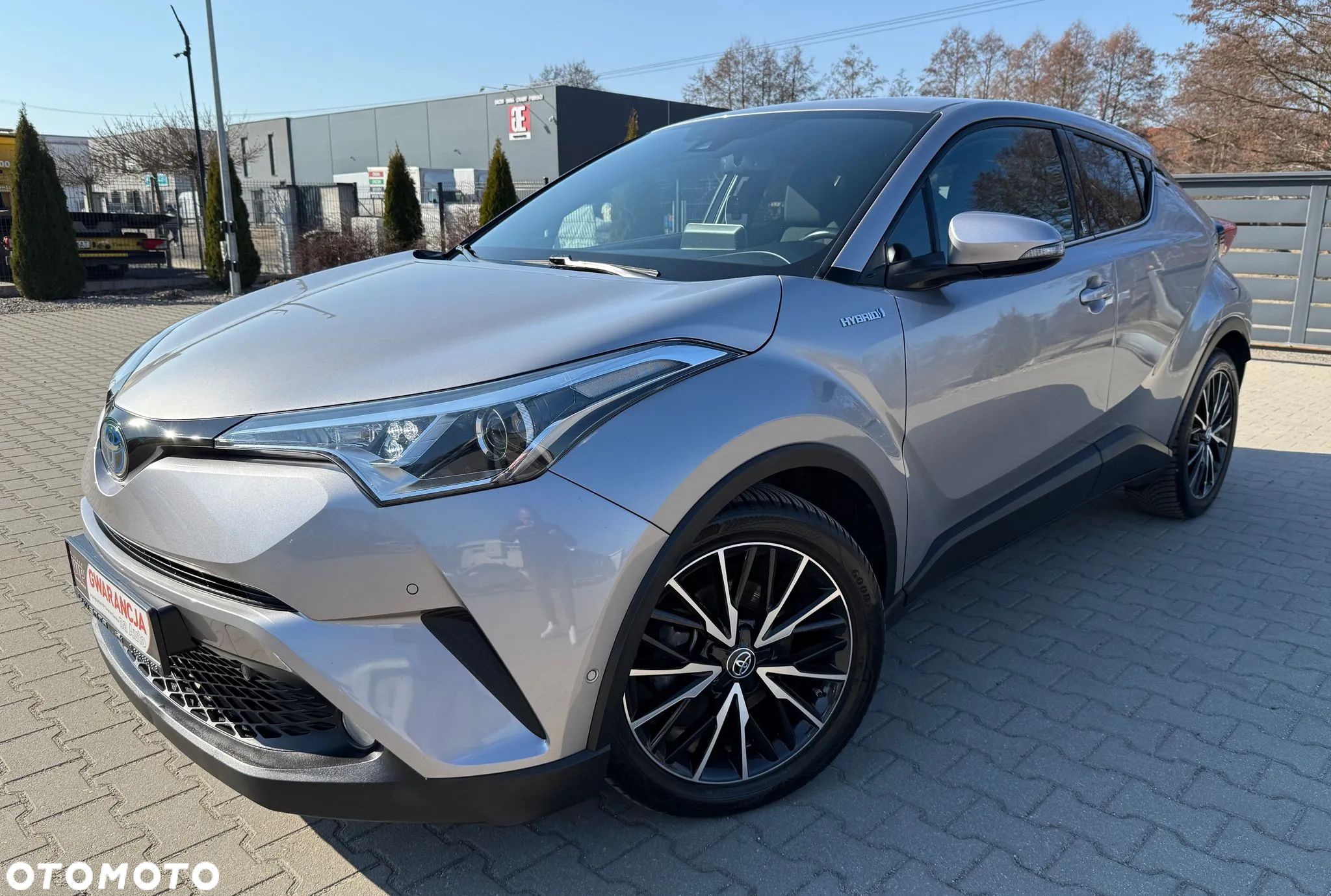 Toyota C-HR 1.8 Hybrid Team Deutschland - 1