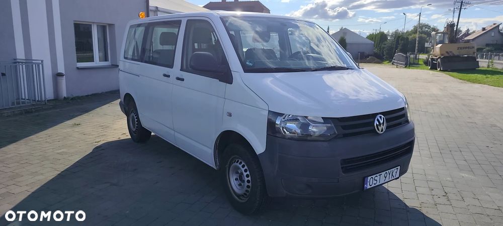 Volkswagen Transporter - 2