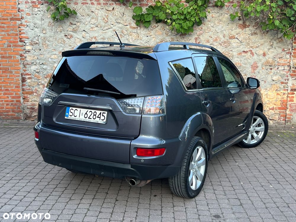 Mitsubishi Outlander 2.0 Intense 2WD - 6