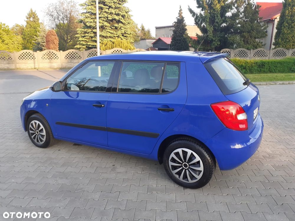 Skoda Fabia 1.2 HTP Ambiente - 6