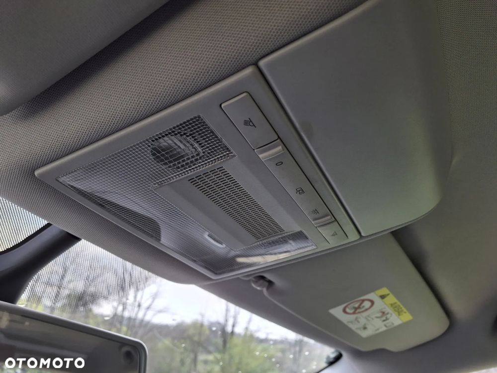 Volkswagen Polo 1.4 TDI (Blue Motion Technology) Highline - 23