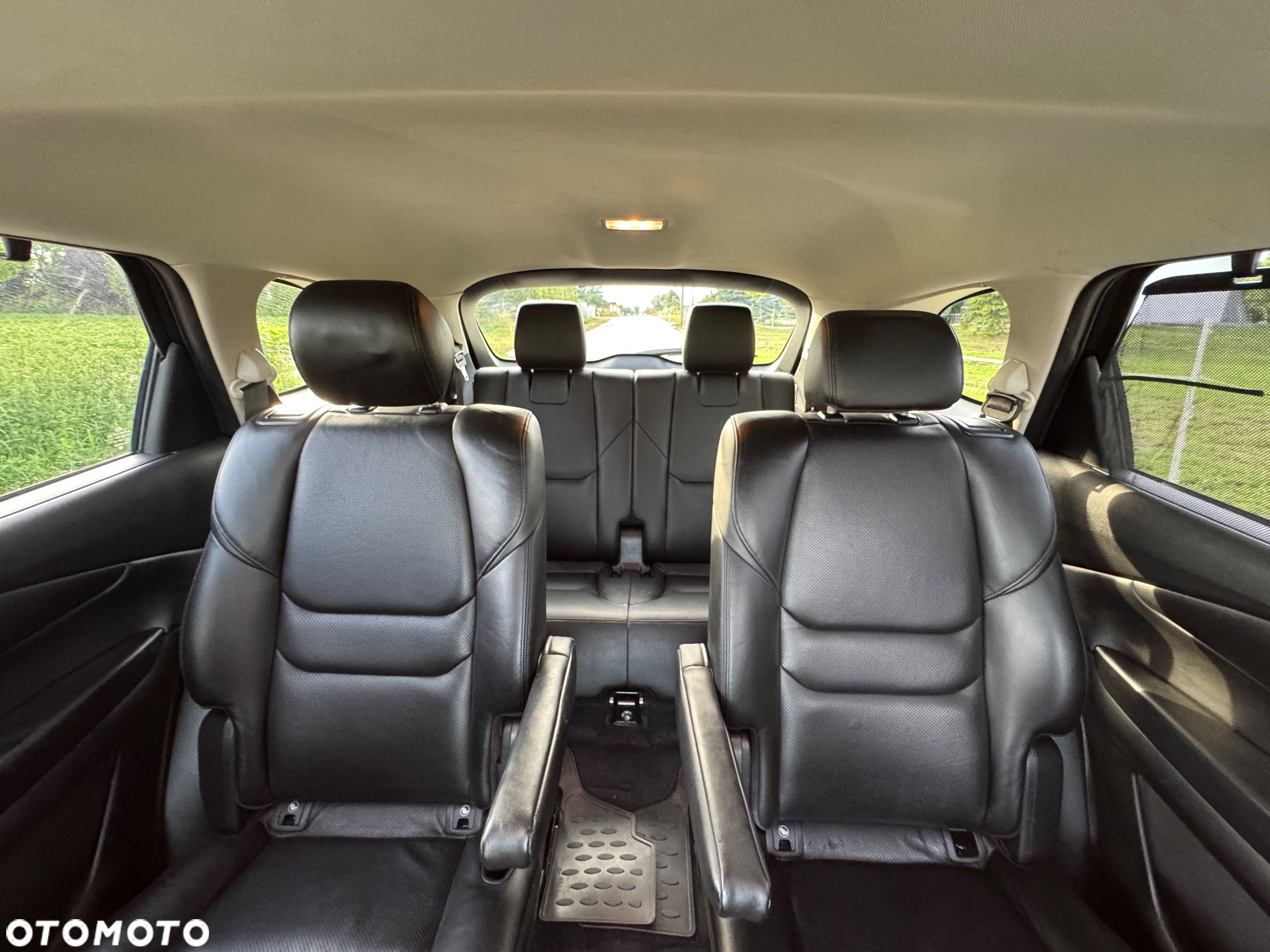Mazda CX-9 - 15