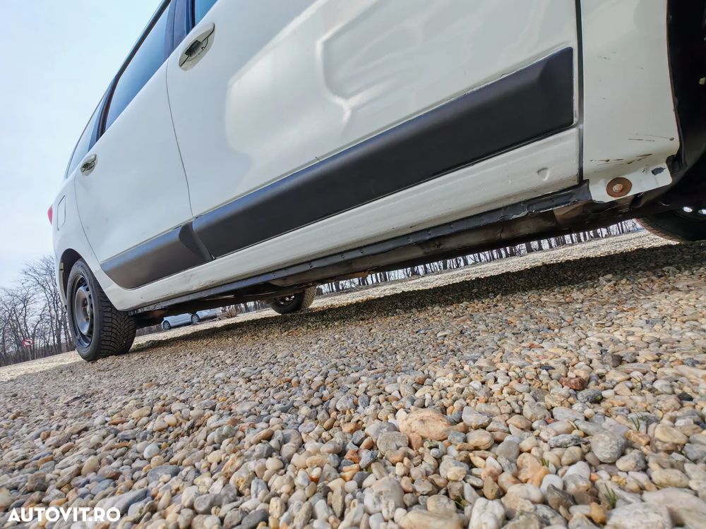 Dacia Lodgy 1.6 Ambiance - 24