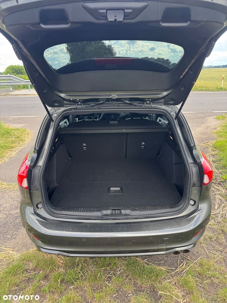 Ford Focus 1.5 EcoBoost ST-Line - 7