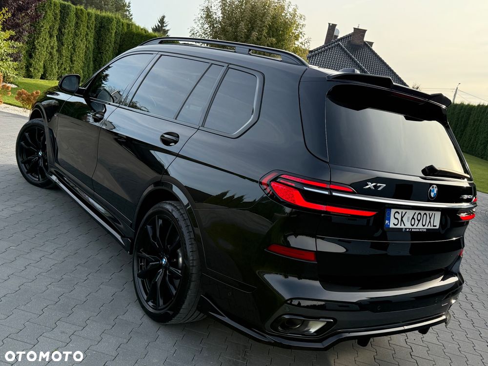 BMW X7 M50d sport - 11