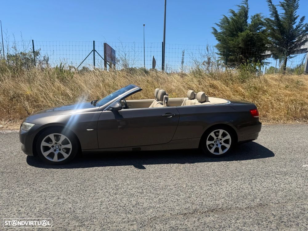 BMW 320 d Cabrio - 1
