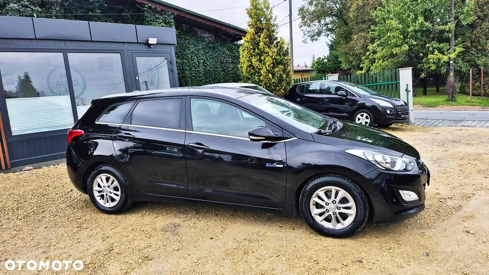 Hyundai i30 1.6 Fifa World Cup Edition - 9