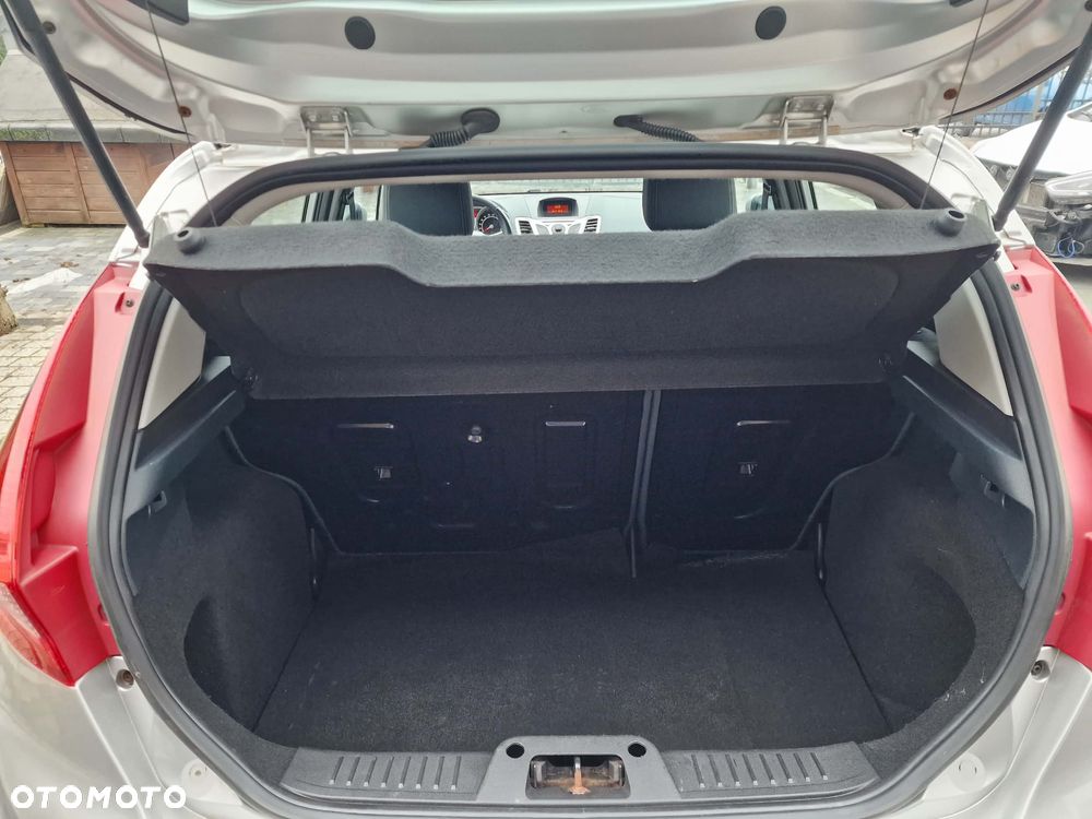 Ford Fiesta 1.25 Titanium - 11